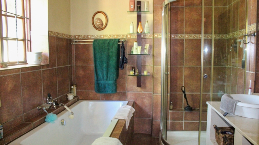 4 Bedroom Property for Sale in Parys Free State